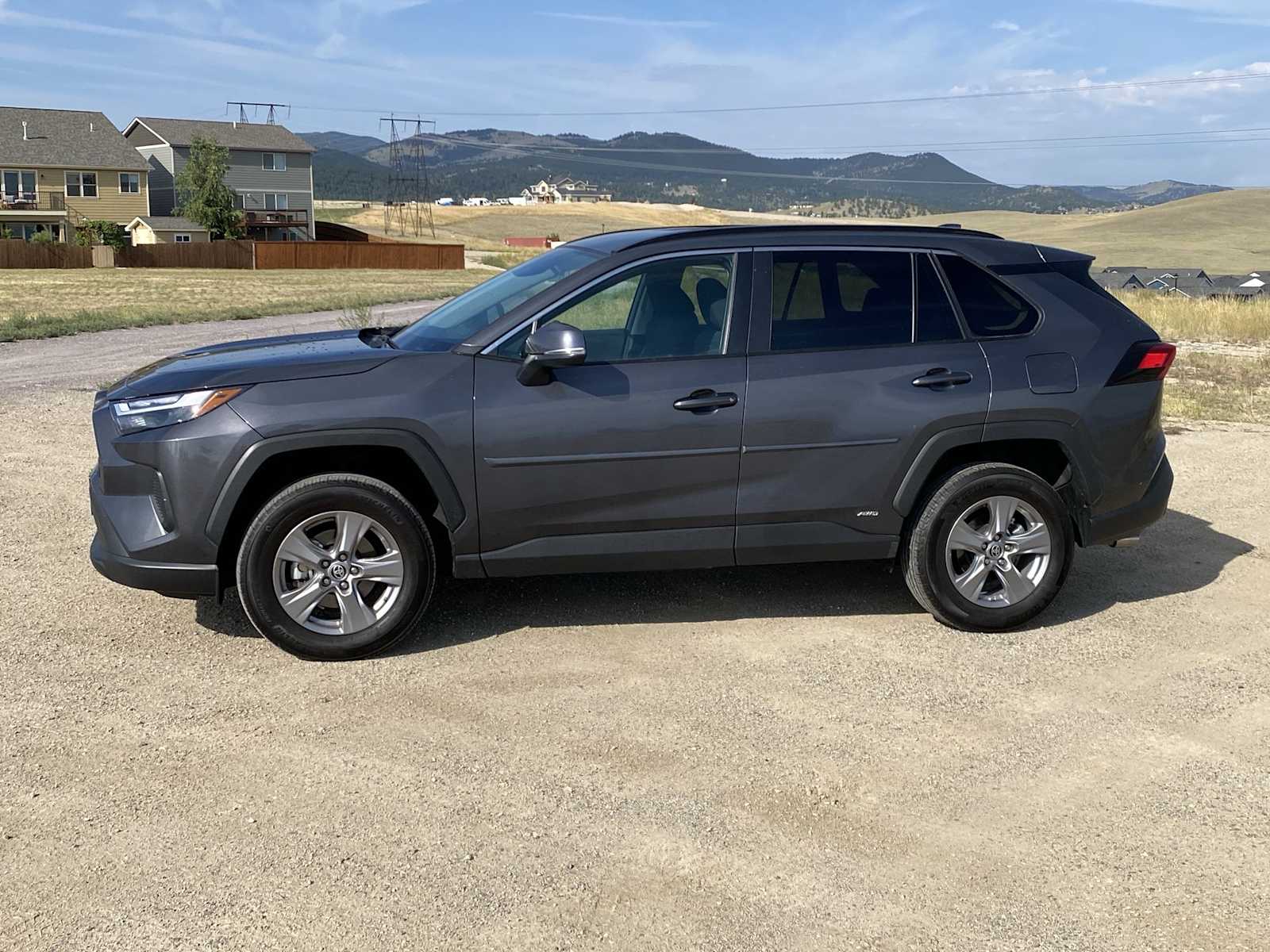 Thumbnail: 2023 Toyota RAV4 - 10