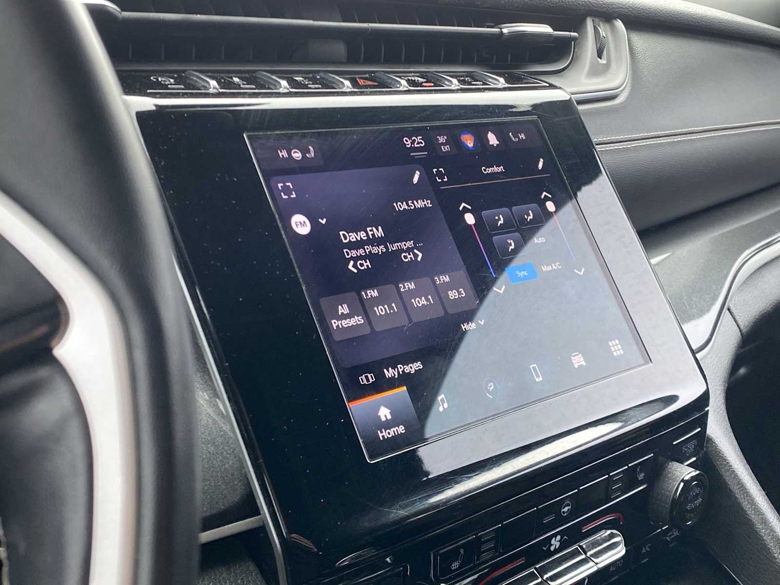 Thumbnail: 2021 Jeep Grand Cherokee L - 20