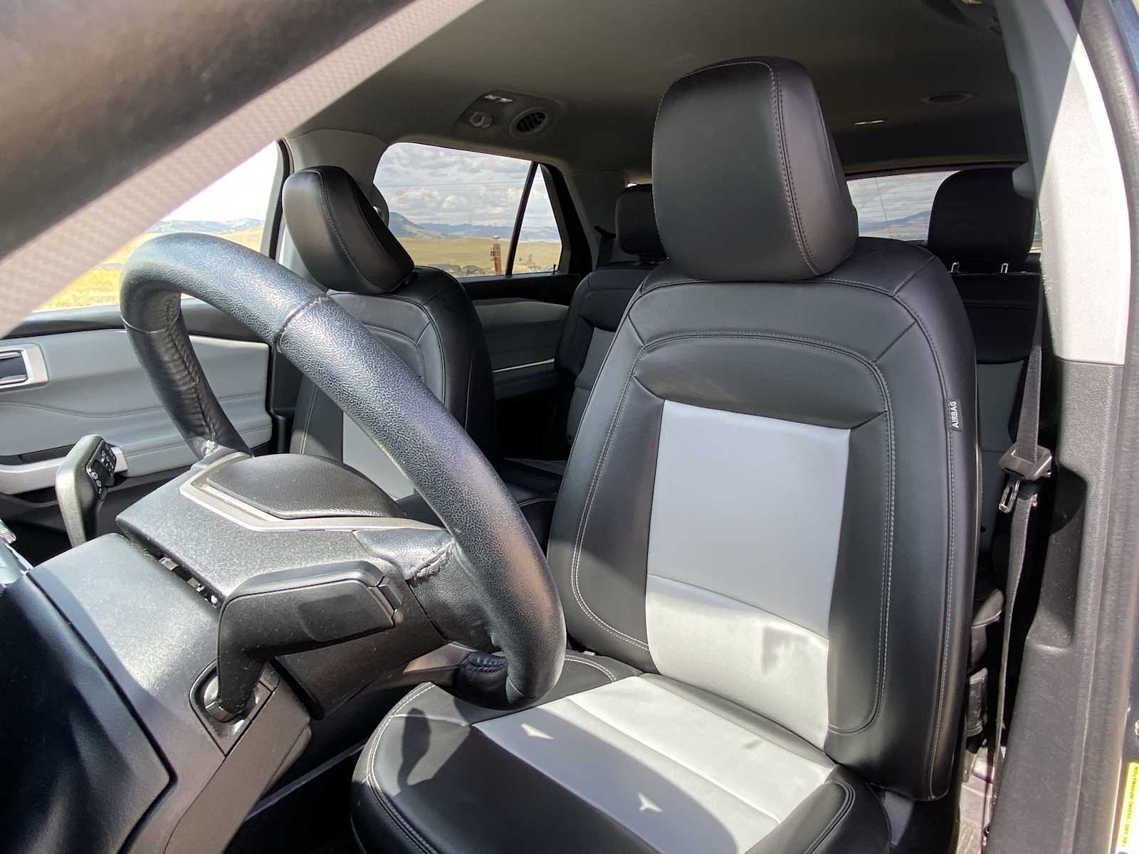 Thumbnail: 2022 Ford Explorer - 15