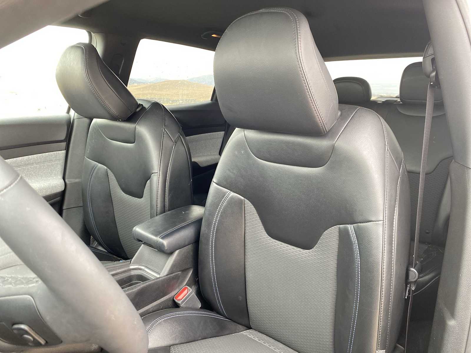 Thumbnail: 2023 Jeep Compass - 15