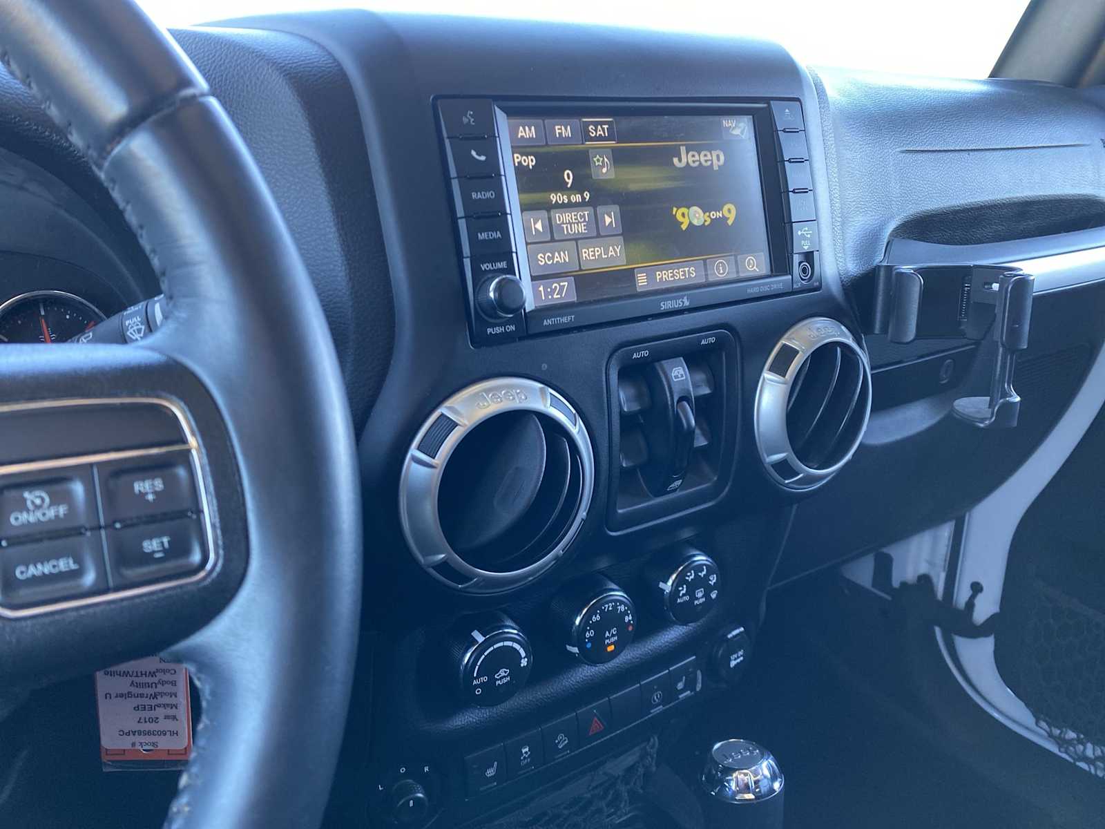 Thumbnail: 2017 Jeep Wrangler - 22