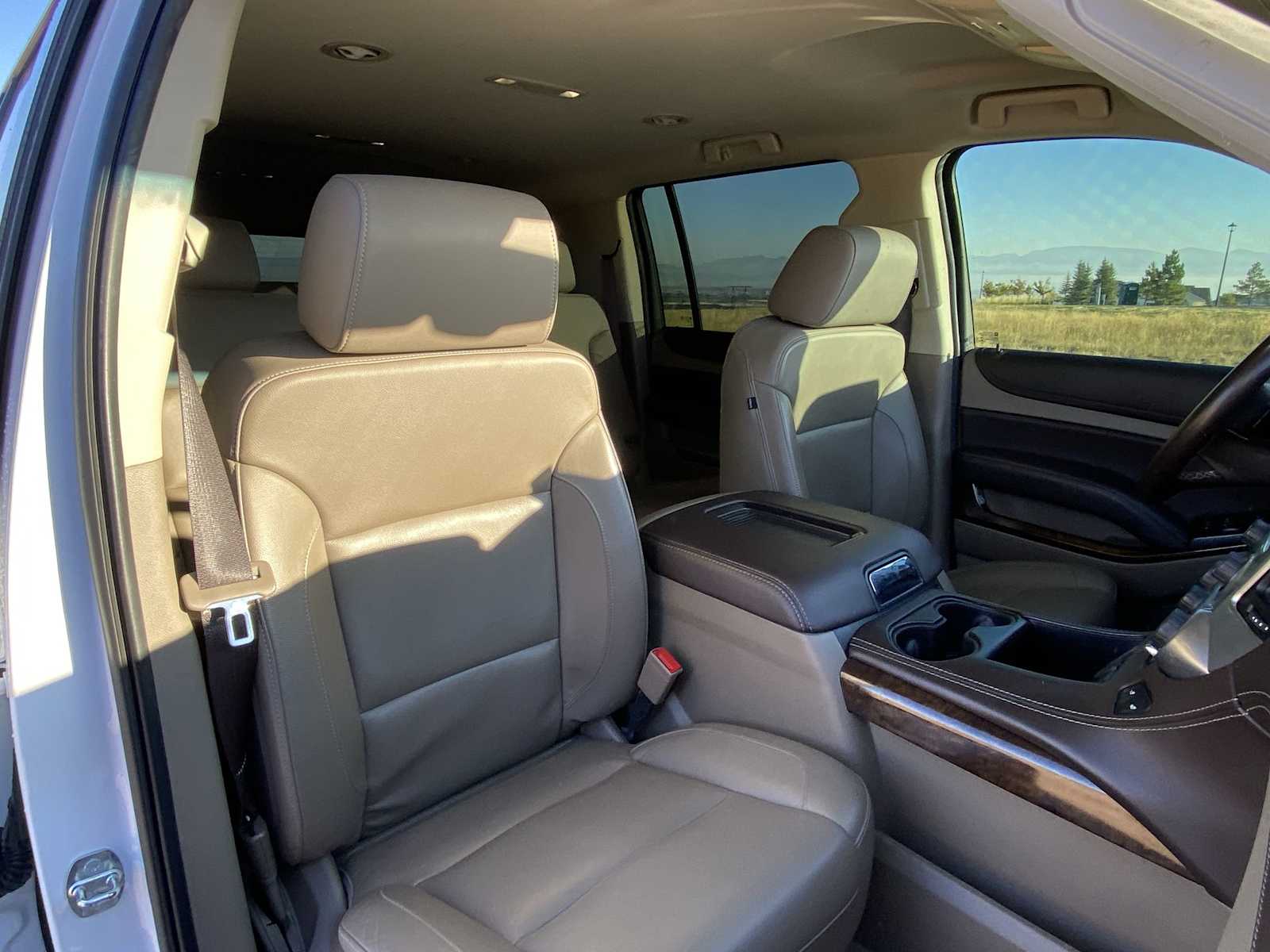 Thumbnail: 2020 Chevrolet Suburban - 17