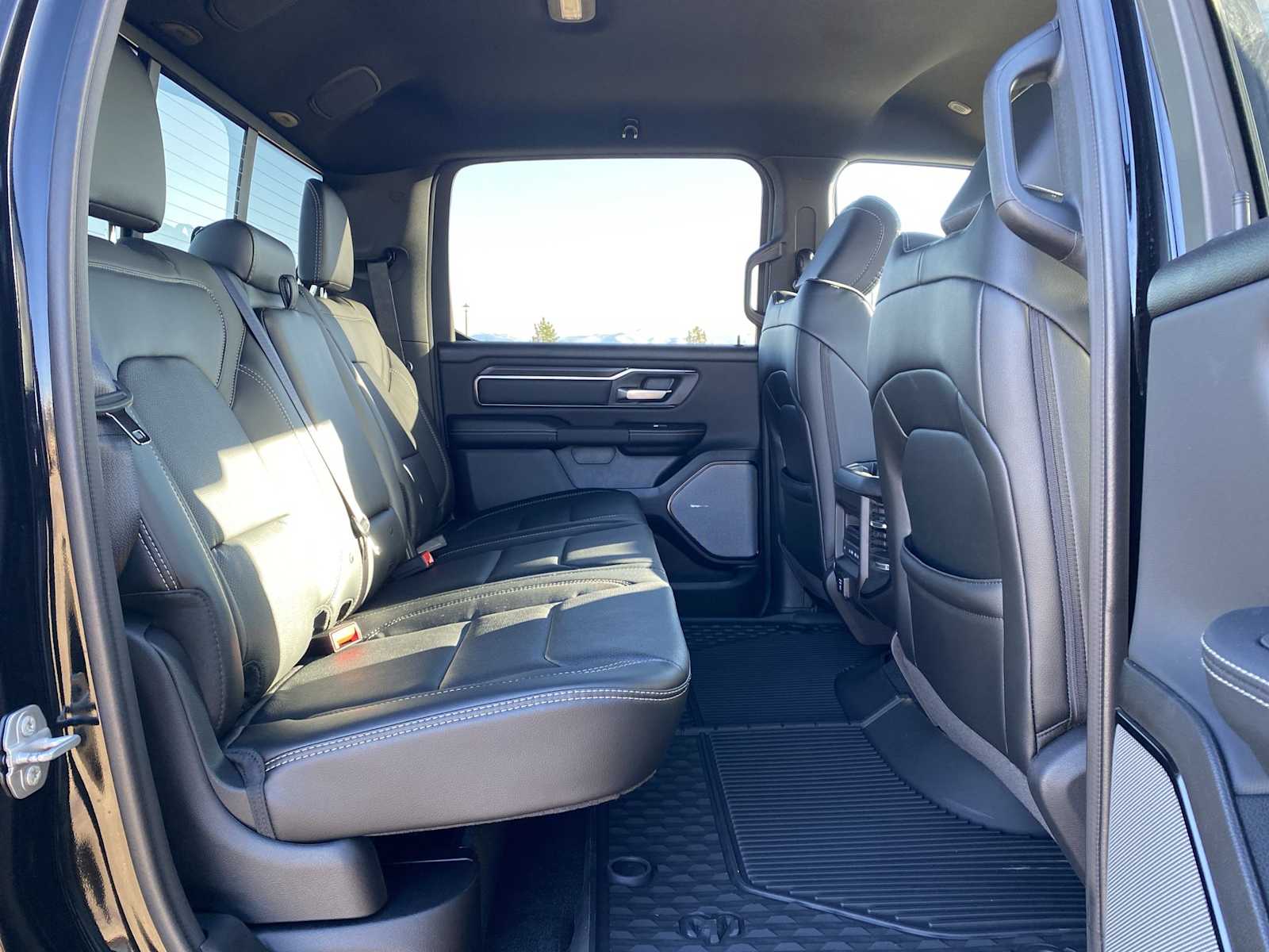 Thumbnail: 2026 RAM 1500 - 38