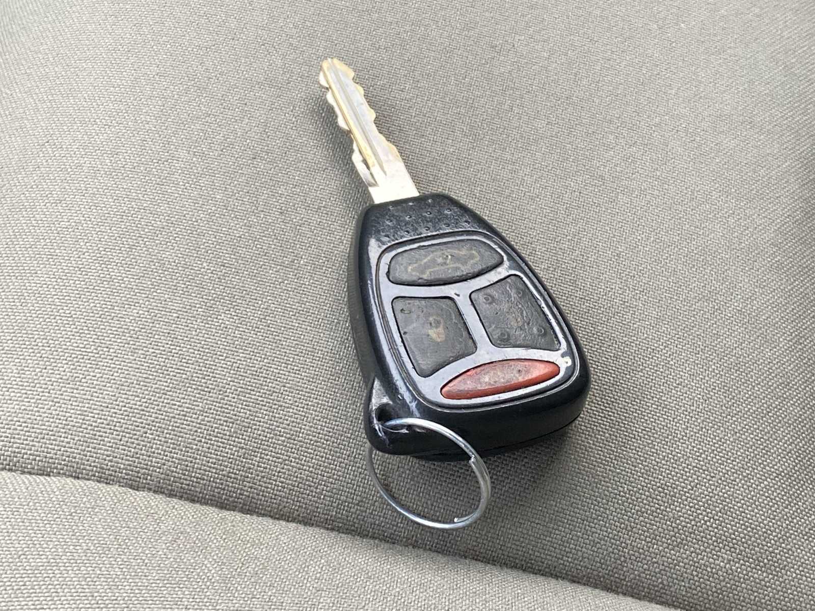 Thumbnail: 2007 Jeep Grand Cherokee - 23