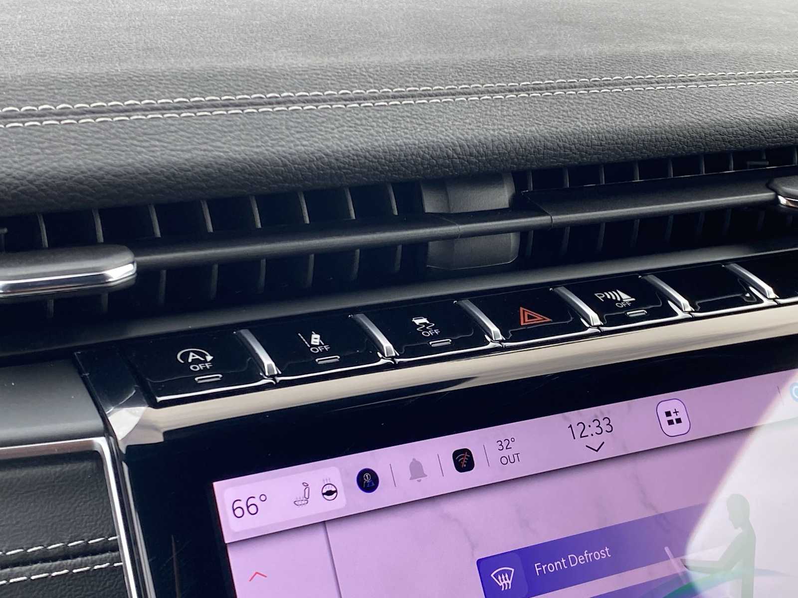 Thumbnail: 2025 Jeep Grand Cherokee - 27