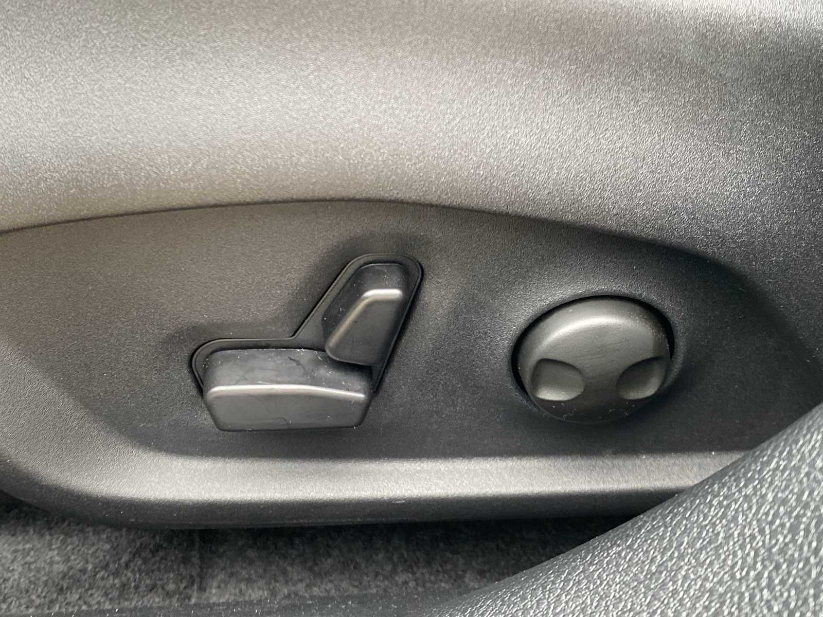 Thumbnail: 2026 Jeep Compass - 21