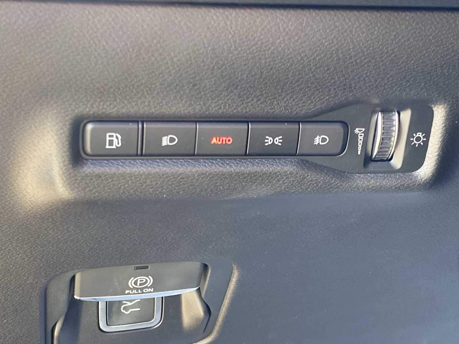 Thumbnail: 2026 Jeep Cherokee - 22