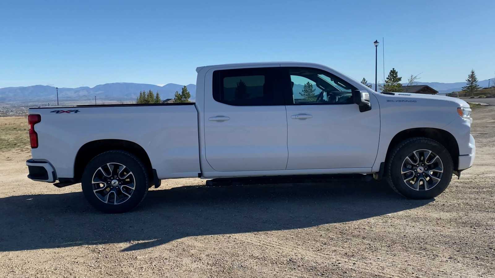 Thumbnail: 2024 Chevrolet Silverado 1500 - 9