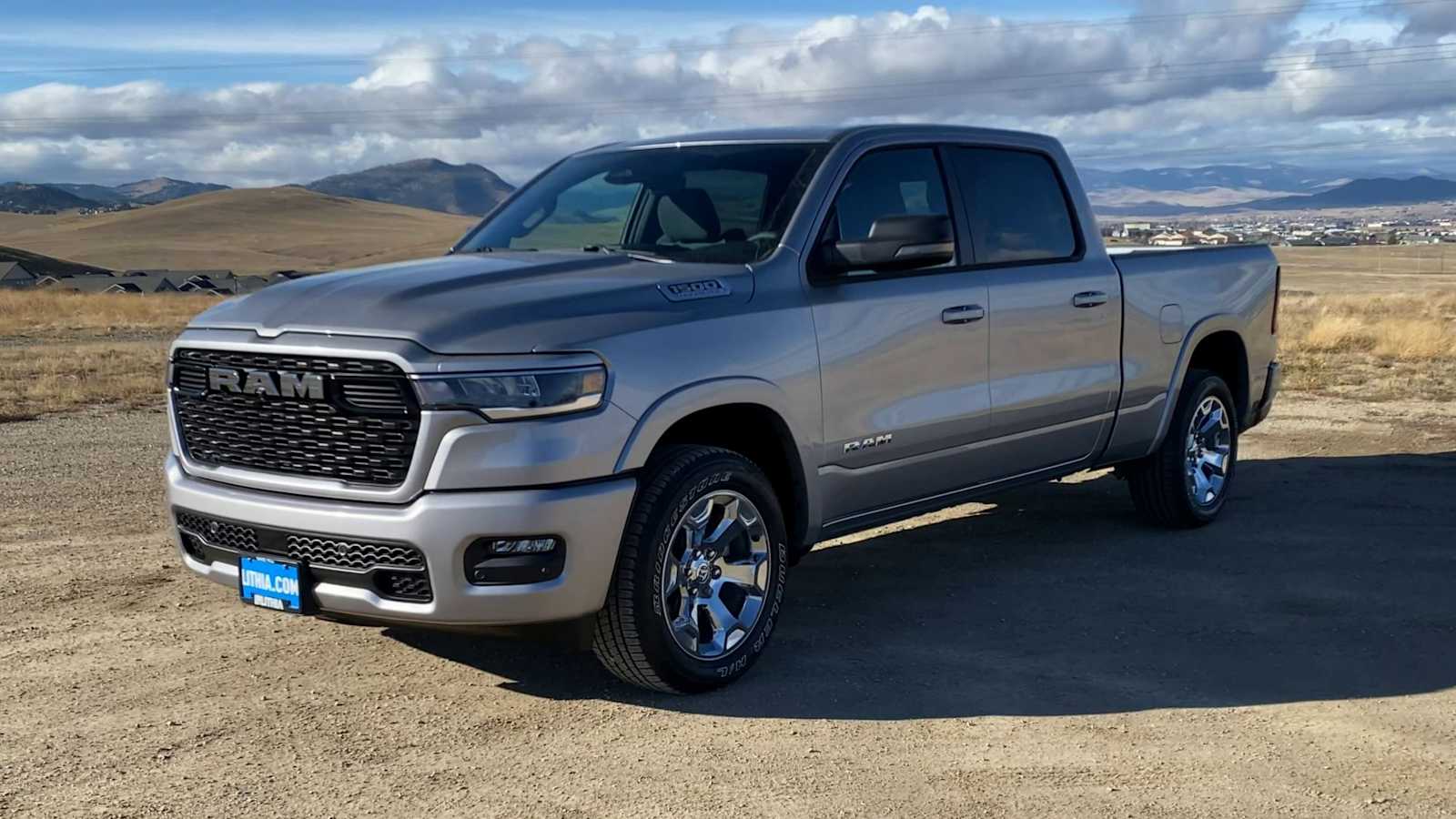 Thumbnail: 2026 RAM 1500 - 4