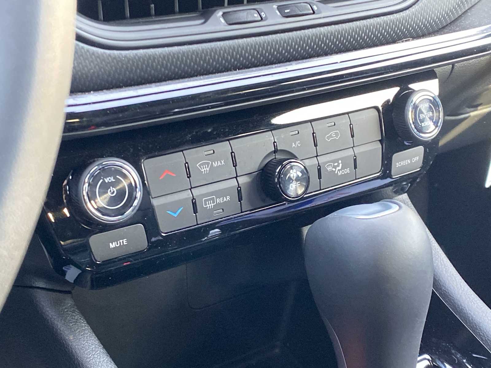 Thumbnail: 2026 Jeep Compass - 23
