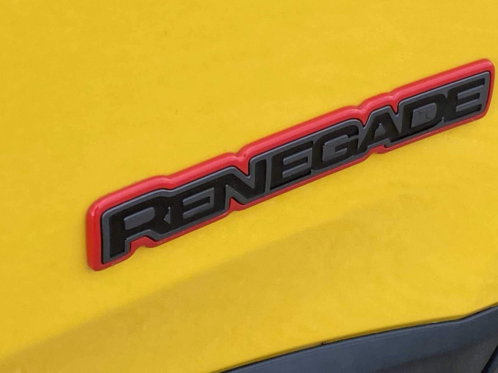 Thumbnail: 2023 Jeep Renegade - 15