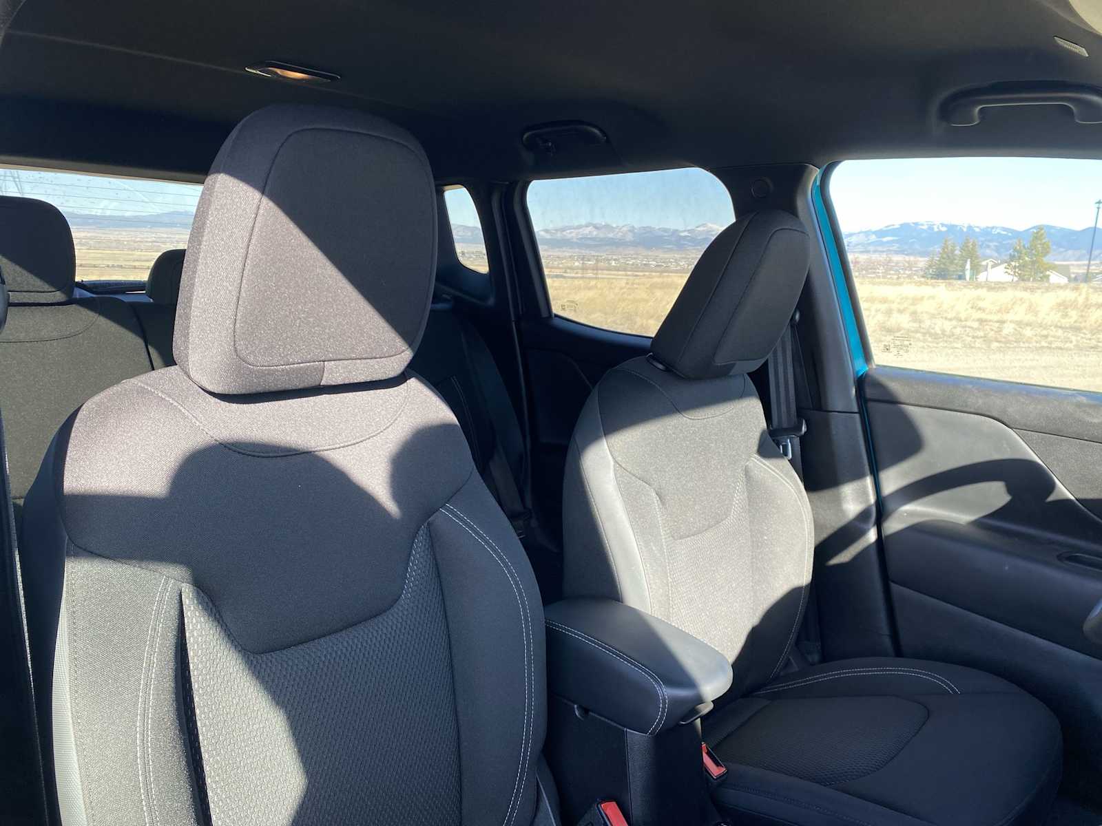 Thumbnail: 2022 Jeep Renegade - 18