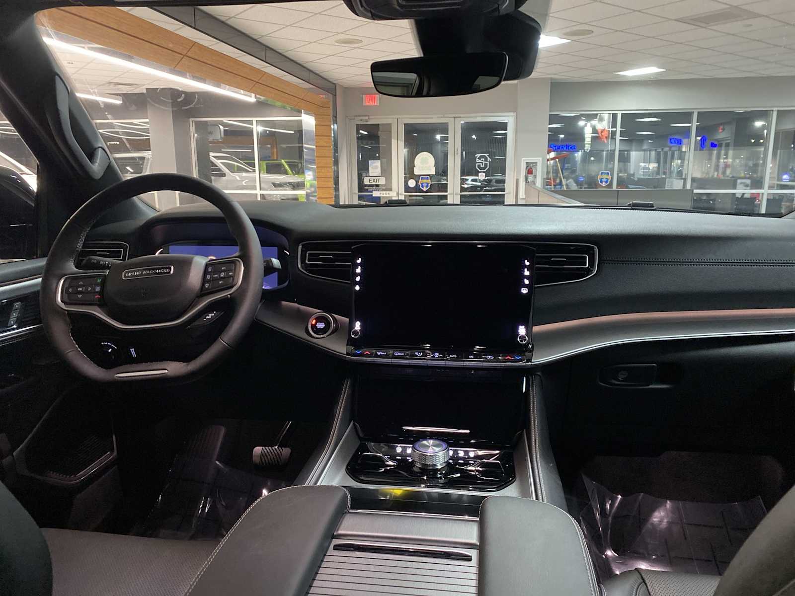 Thumbnail: 2026 Jeep Grand Wagoneer - 8