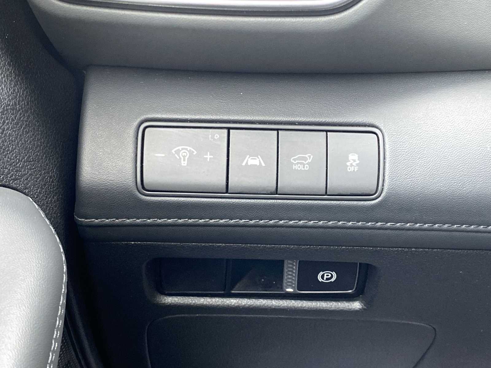 Thumbnail: 2023 Hyundai Santa Fe - 28