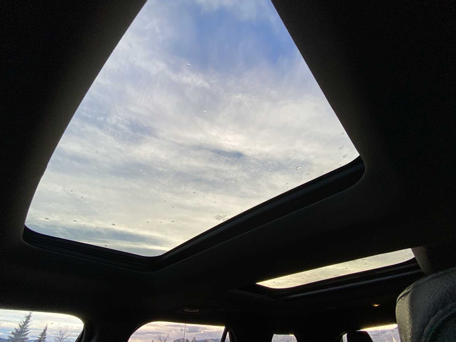 Thumbnail: 2015 Ford Explorer - 29