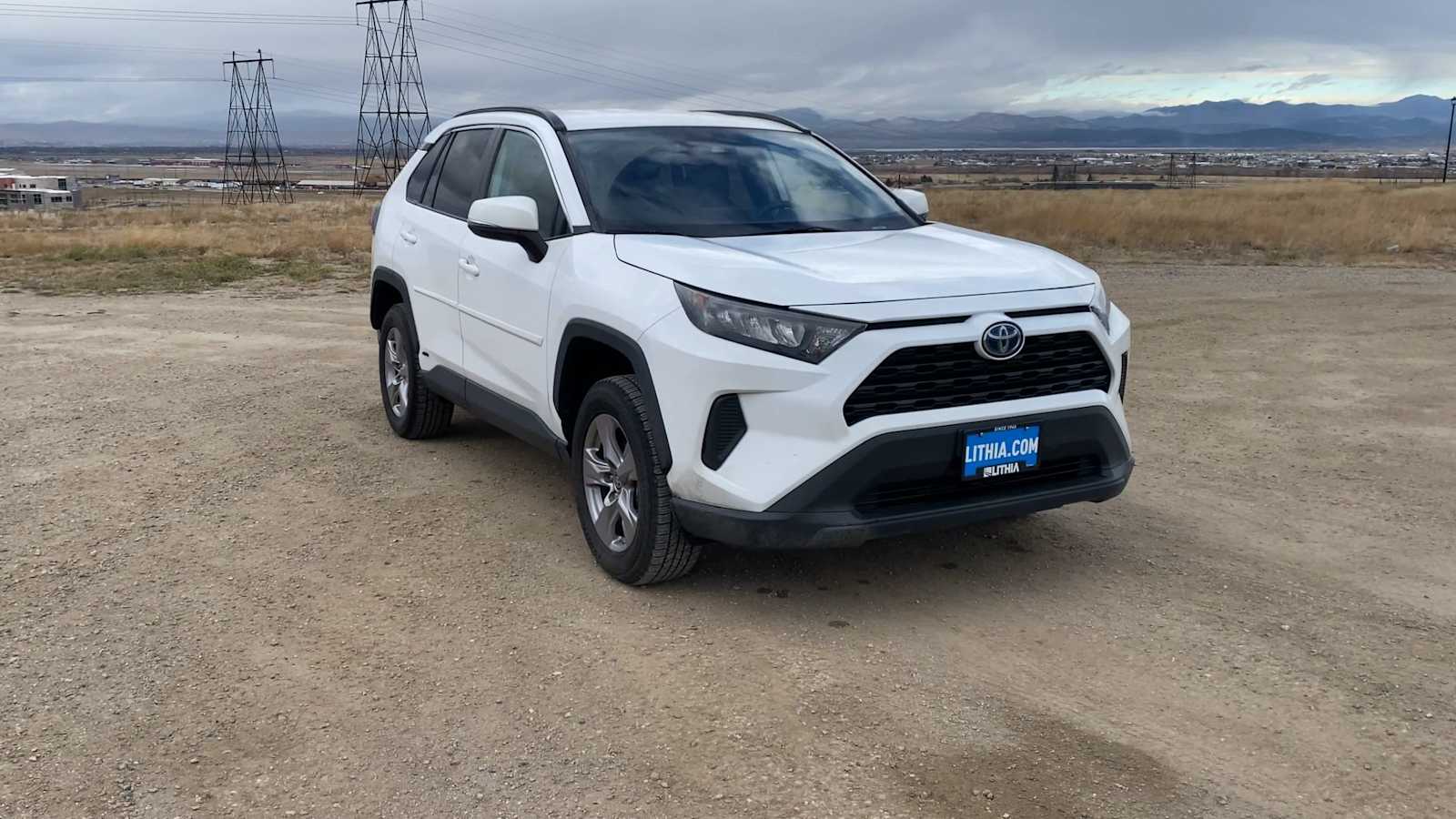 Thumbnail: 2022 Toyota RAV4 - 3