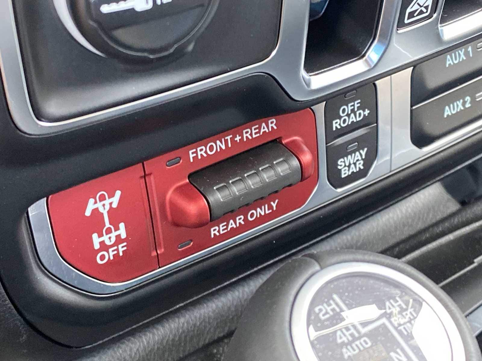 Thumbnail: 2025 Jeep Wrangler - 28