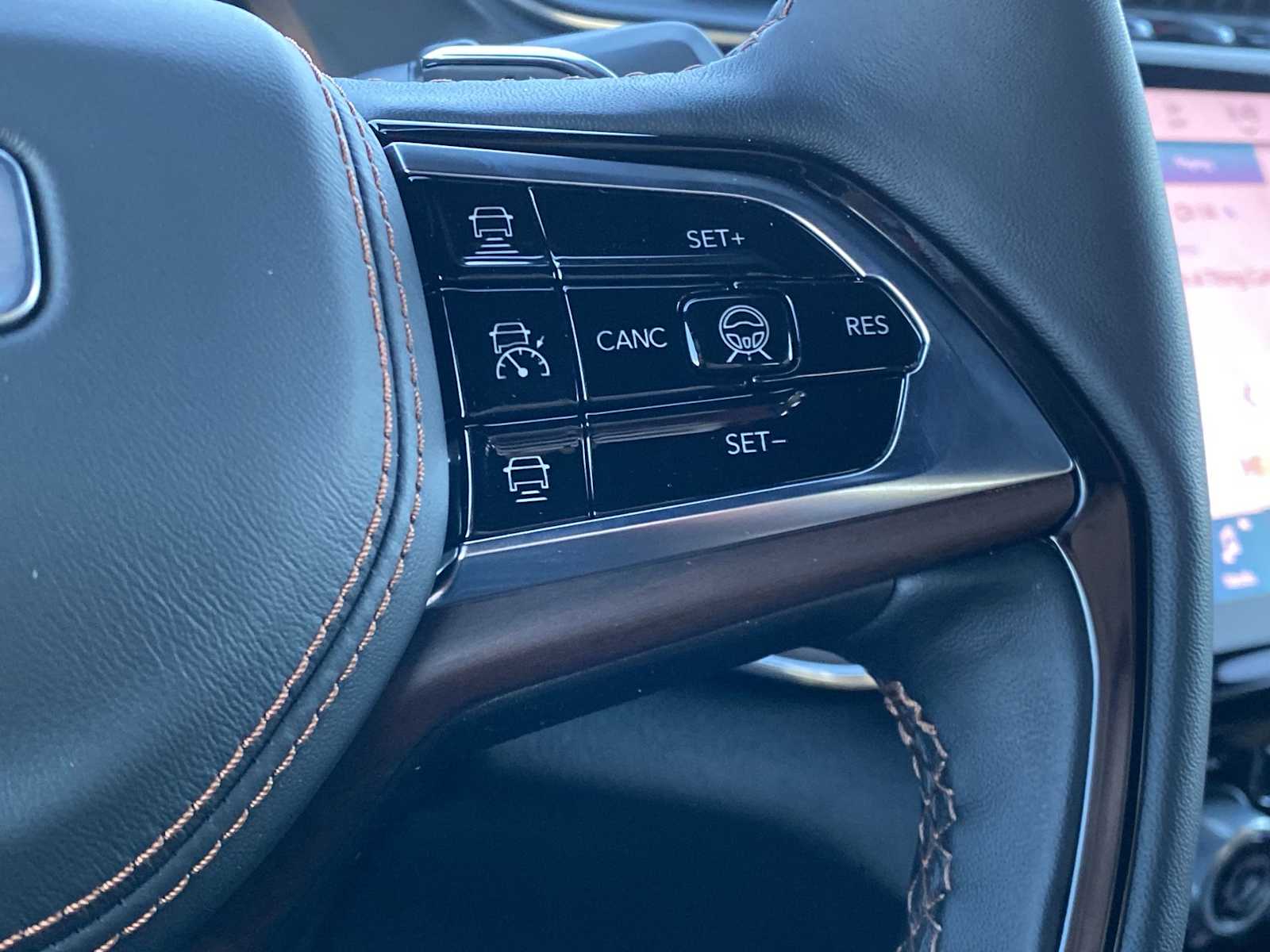 Thumbnail: 2025 Jeep Grand Cherokee - 23