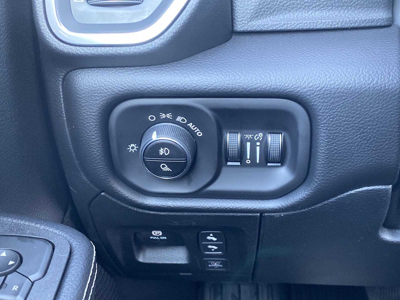 Thumbnail: 2026 RAM 1500 - 22