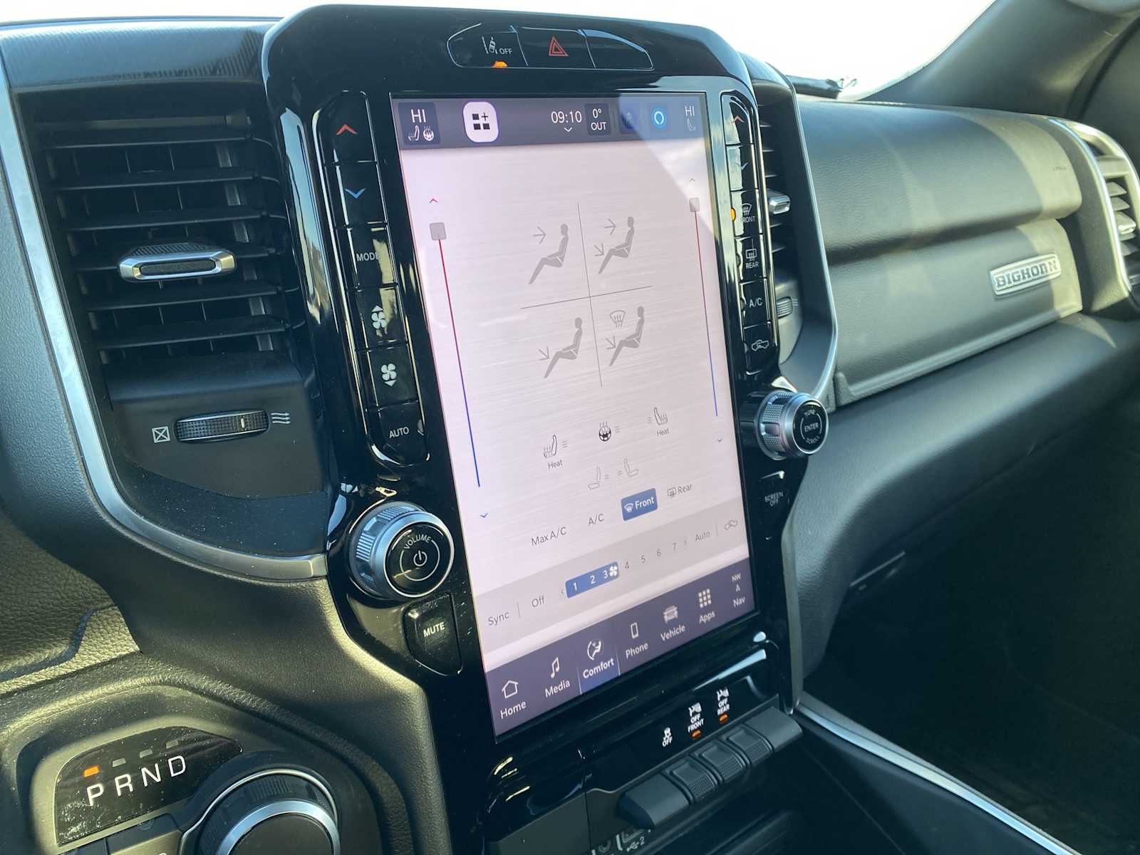 Thumbnail: 2025 RAM 1500 - 22