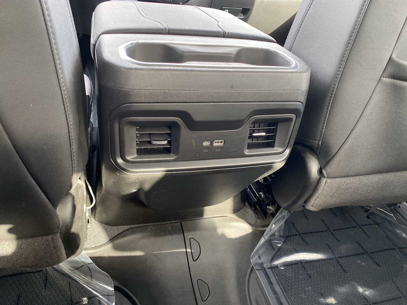 Thumbnail: 2024 Chevrolet Silverado 1500 - 35