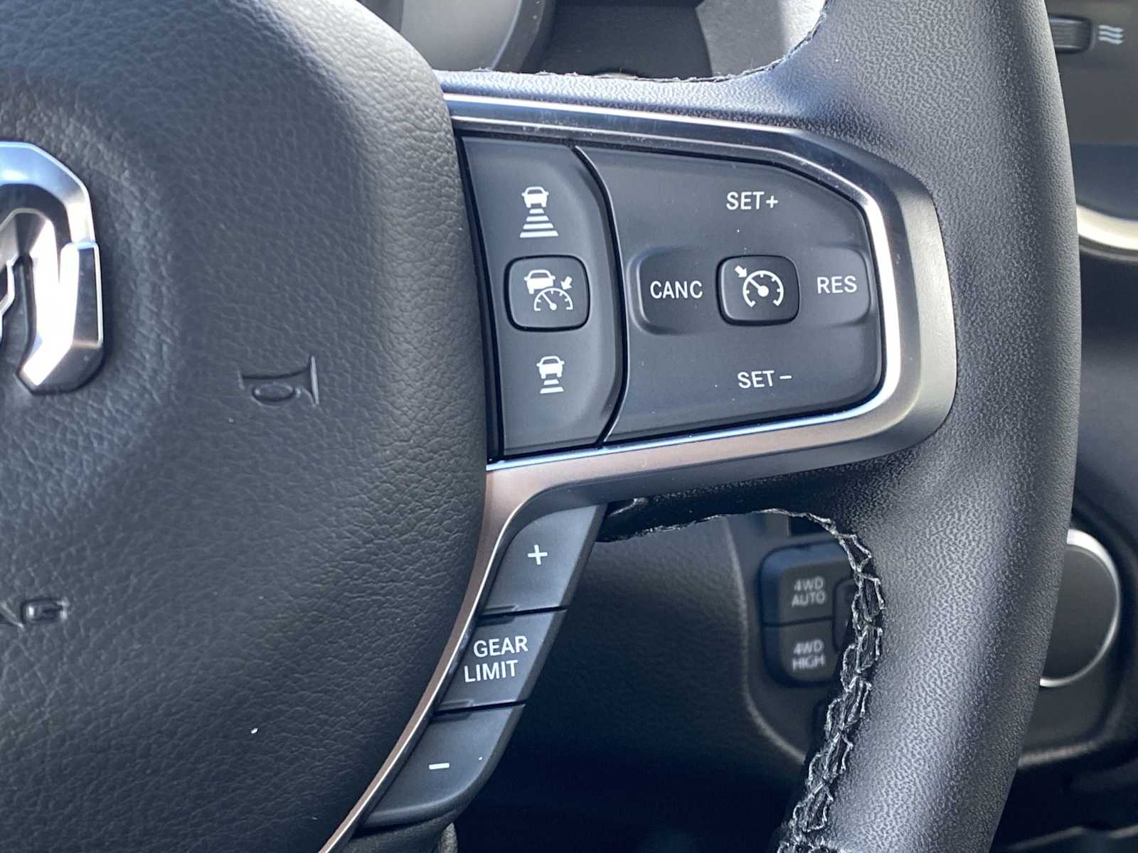 Thumbnail: 2025 RAM 1500 - 23