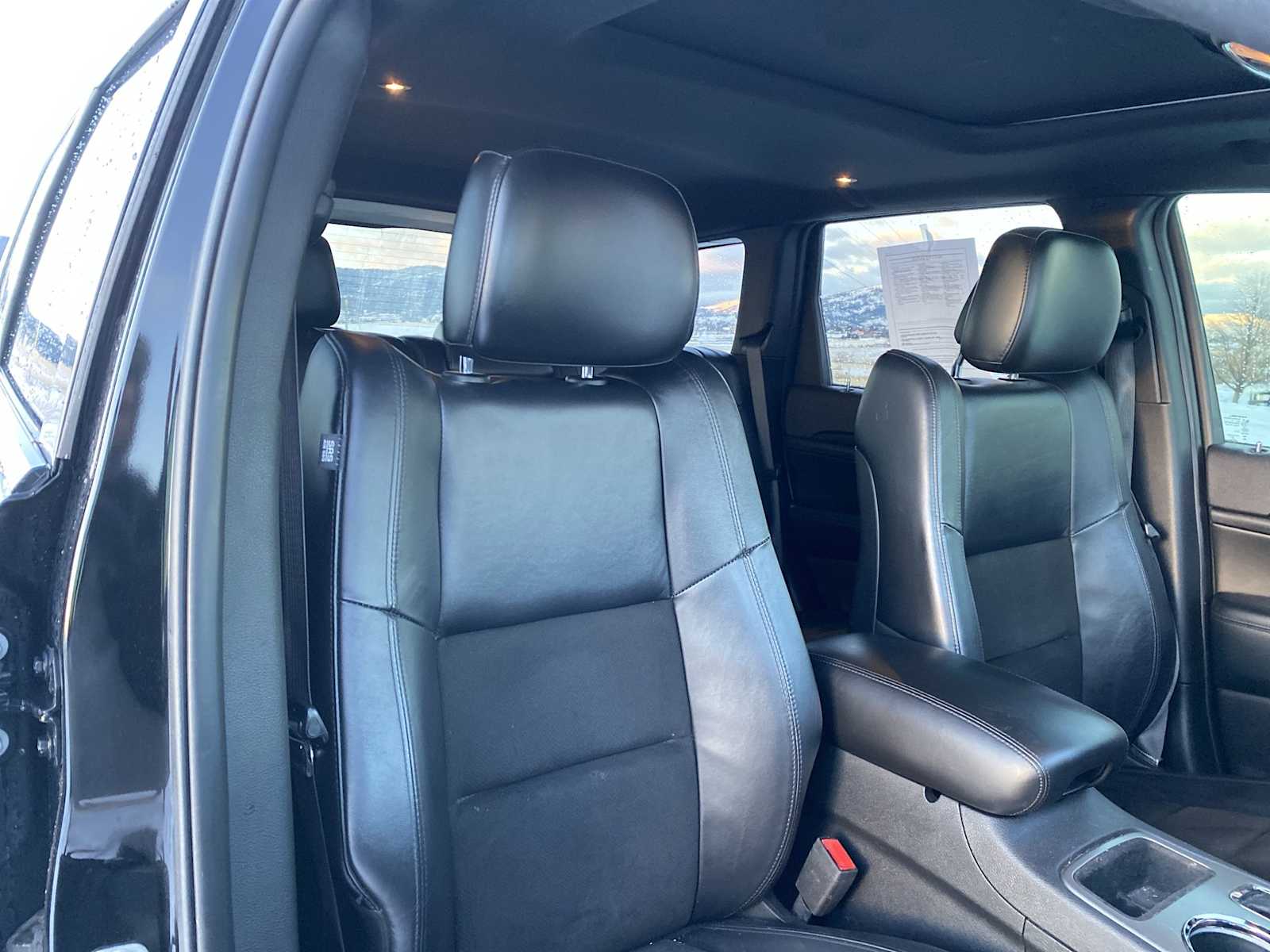 Thumbnail: 2019 Jeep Grand Cherokee - 17