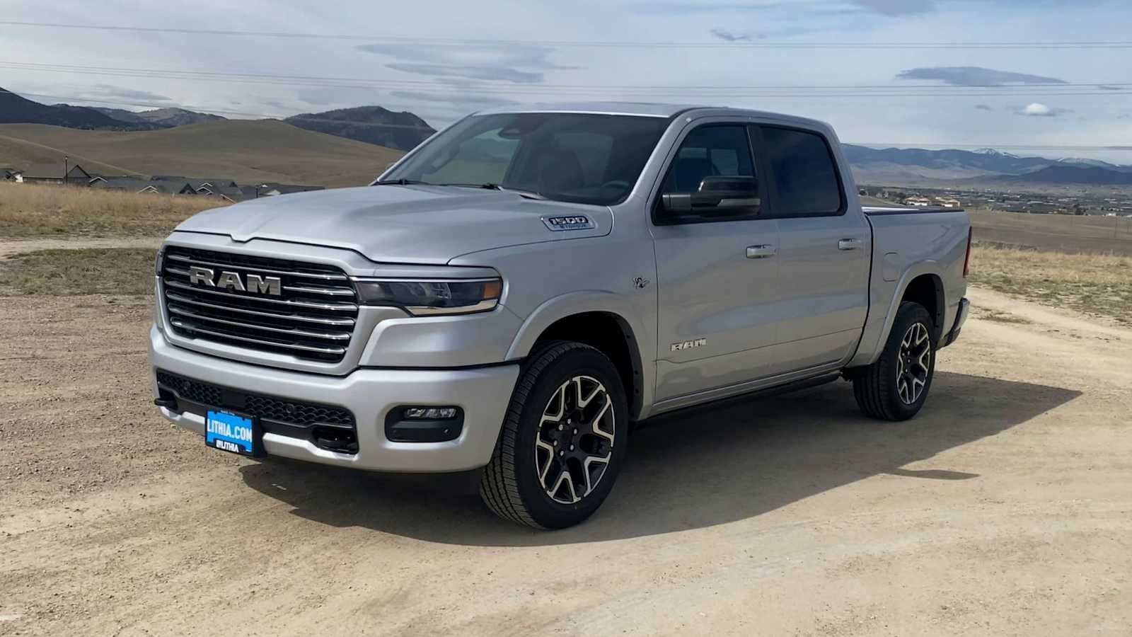 Thumbnail: 2026 RAM 1500 - 4