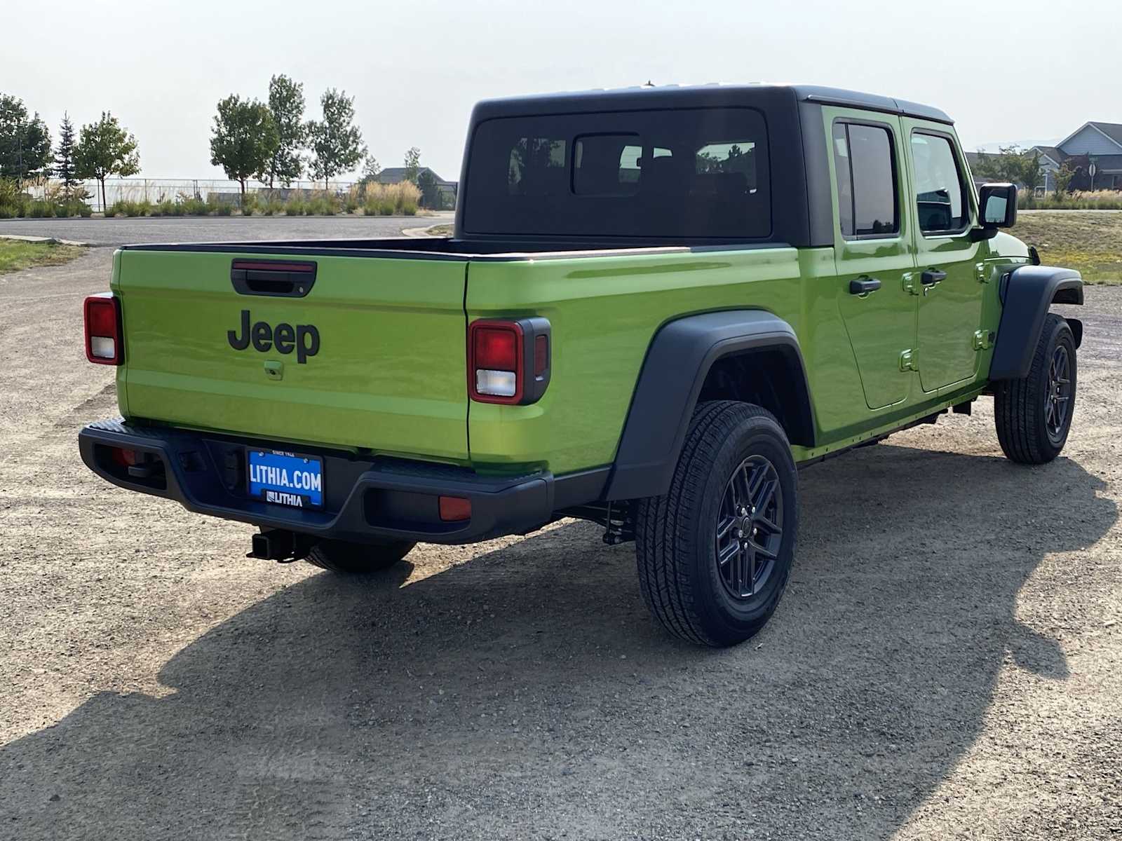 Thumbnail: 2025 Jeep Gladiator - 12