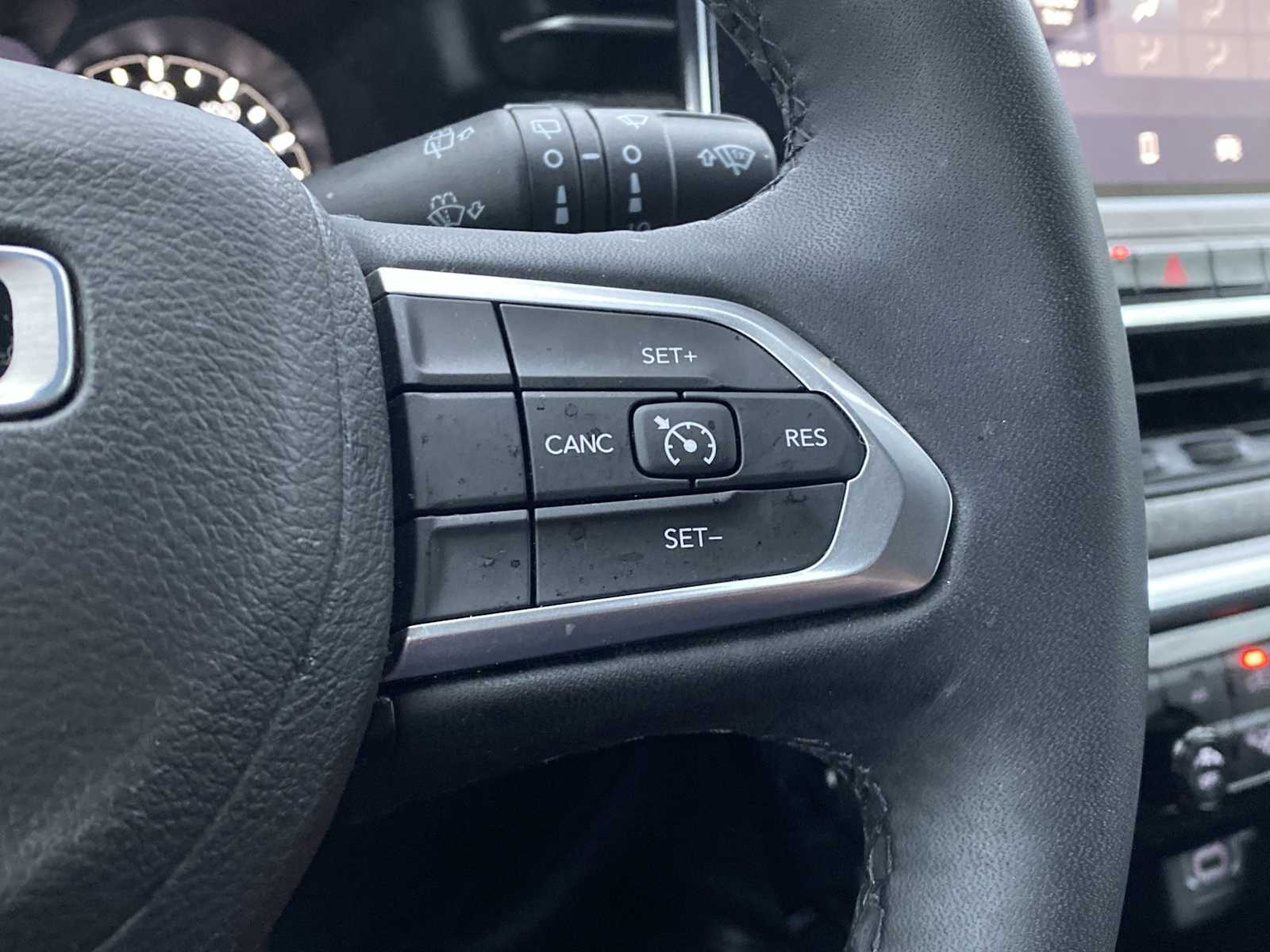 Thumbnail: 2023 Jeep Compass - 22