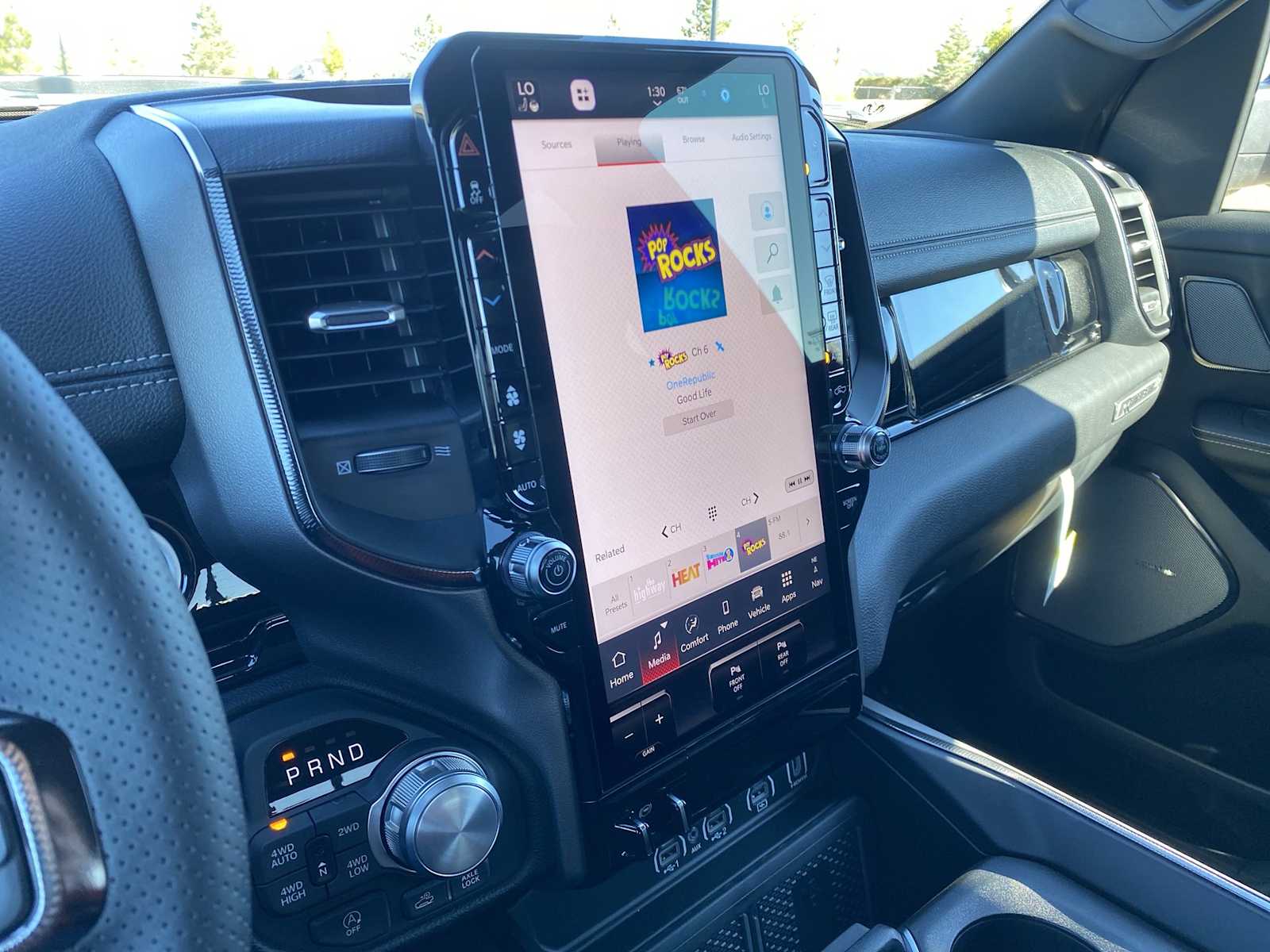 Thumbnail: 2026 RAM 1500 - 19