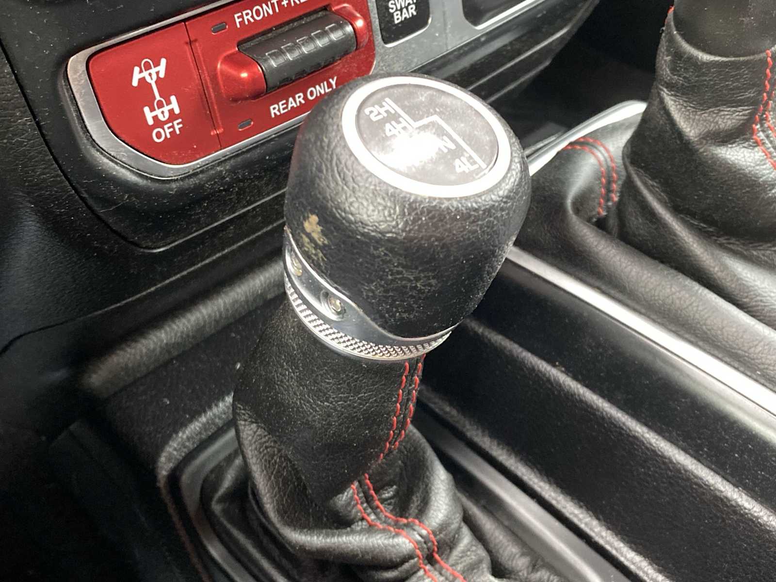 Thumbnail: 2018 Jeep Wrangler - 17