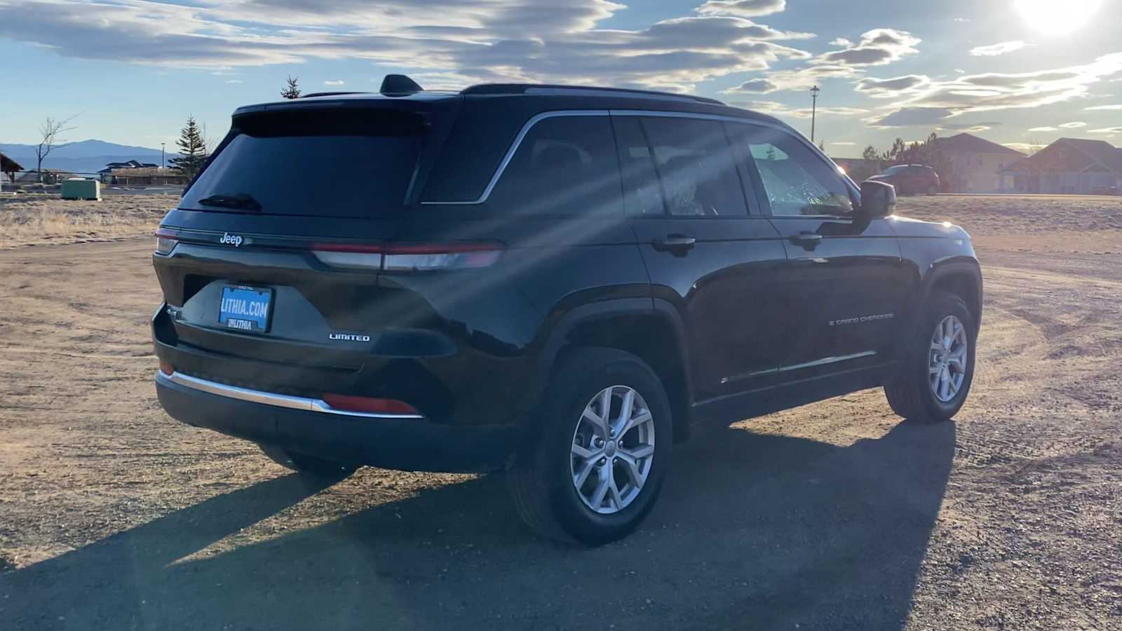 Thumbnail: 2022 Jeep Grand Cherokee - 8