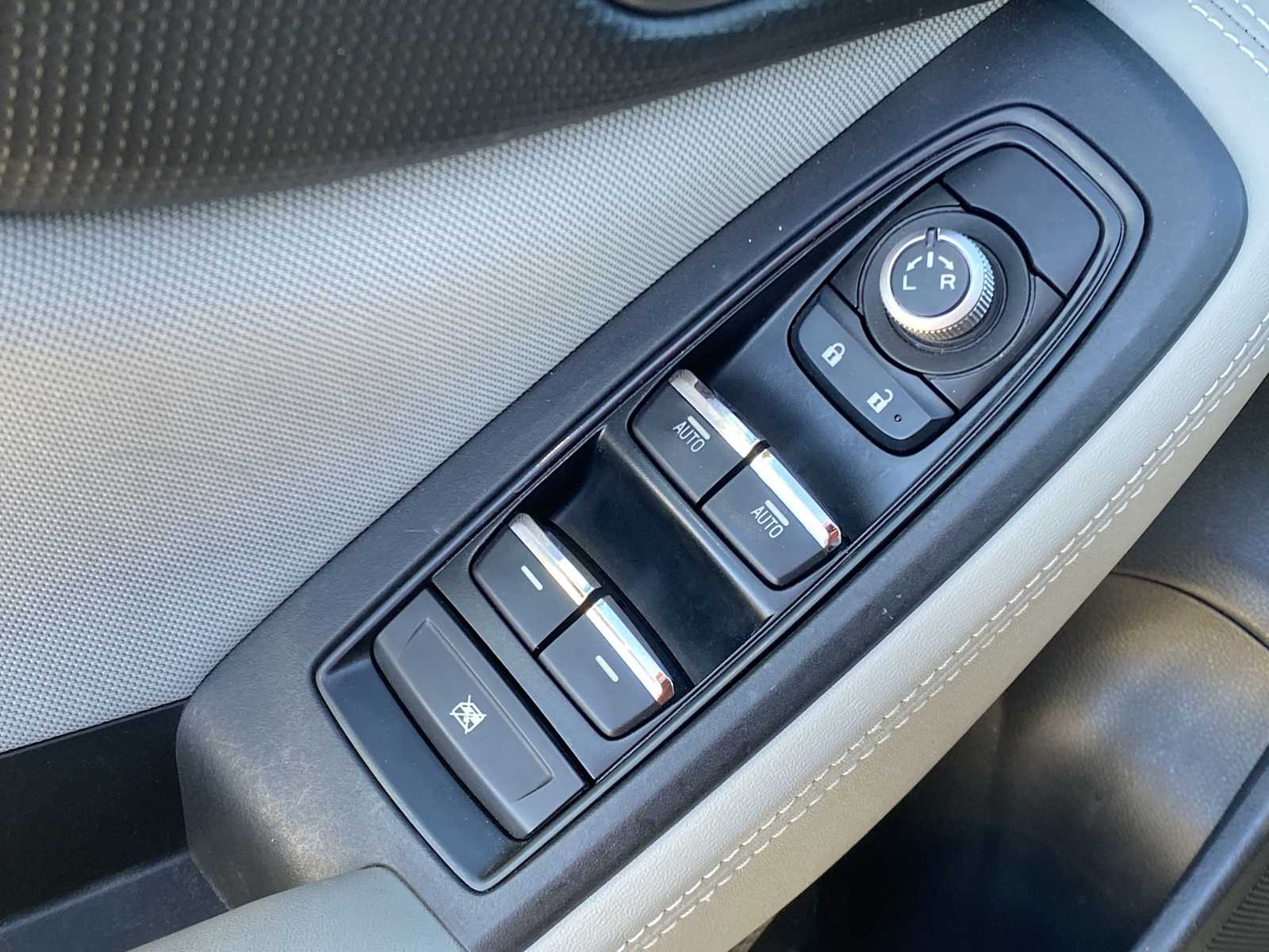 Thumbnail: 2020 Subaru Forester - 19