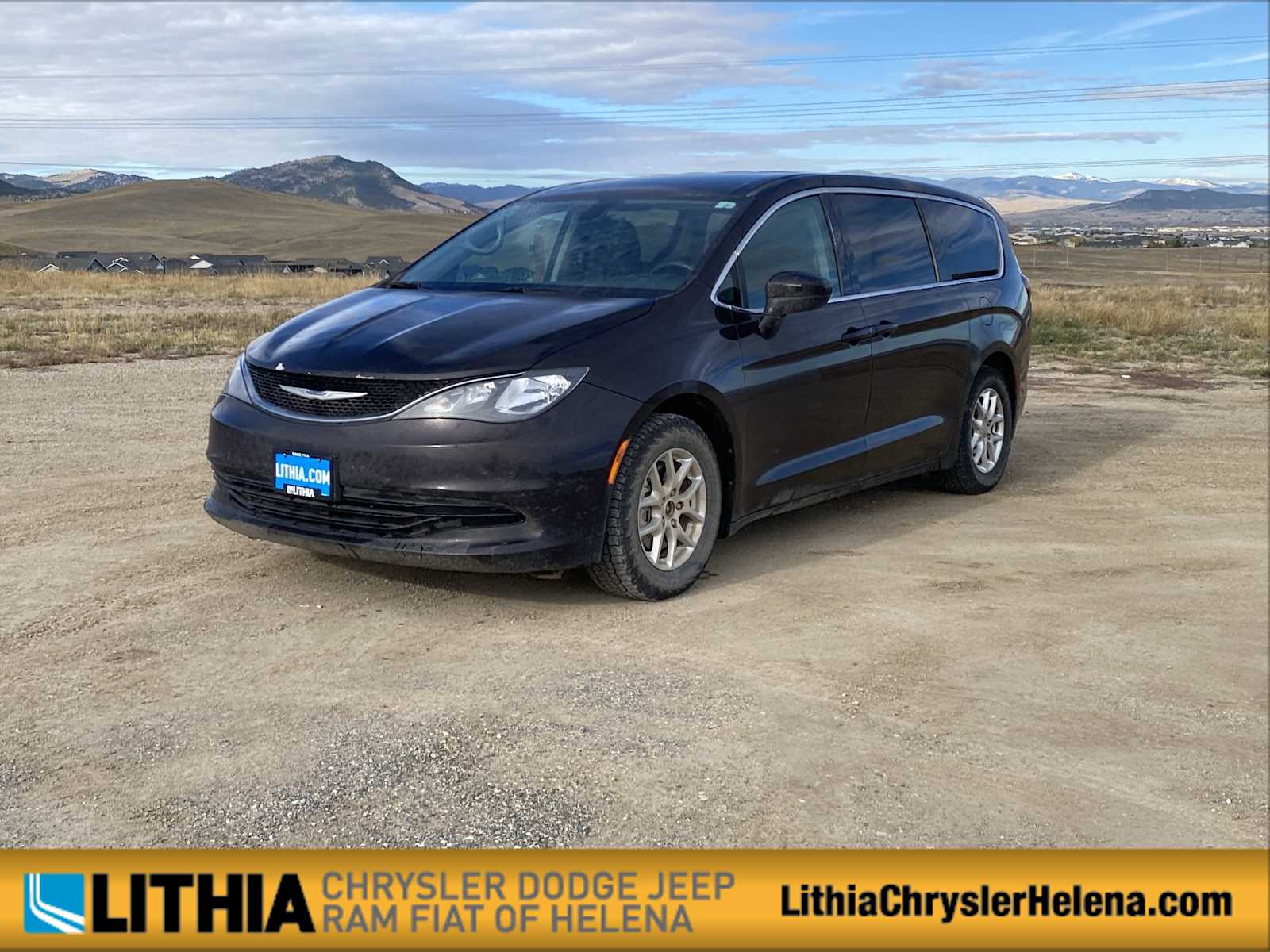 Thumbnail: 2017 Chrysler Pacifica - 1