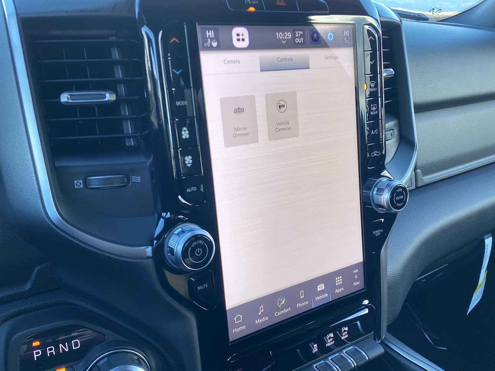 Thumbnail: 2026 RAM 1500 - 28