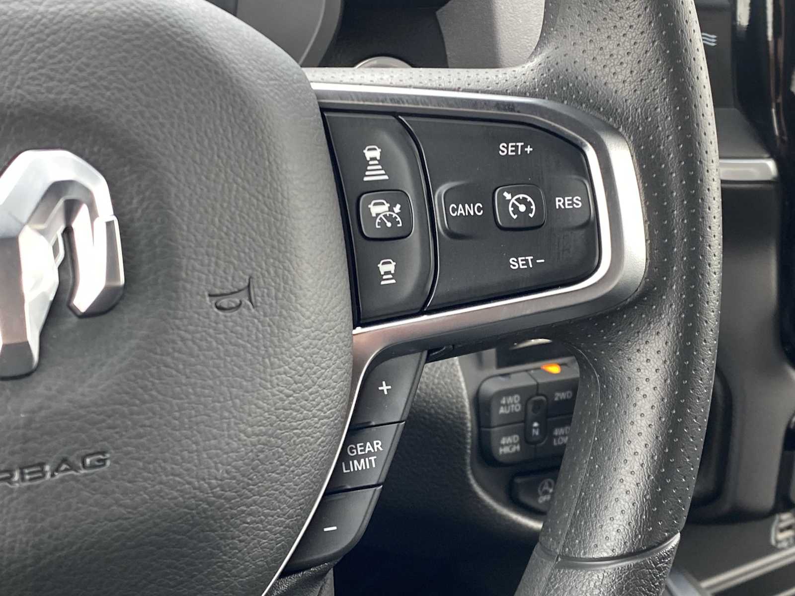 Thumbnail: 2026 RAM 1500 - 32