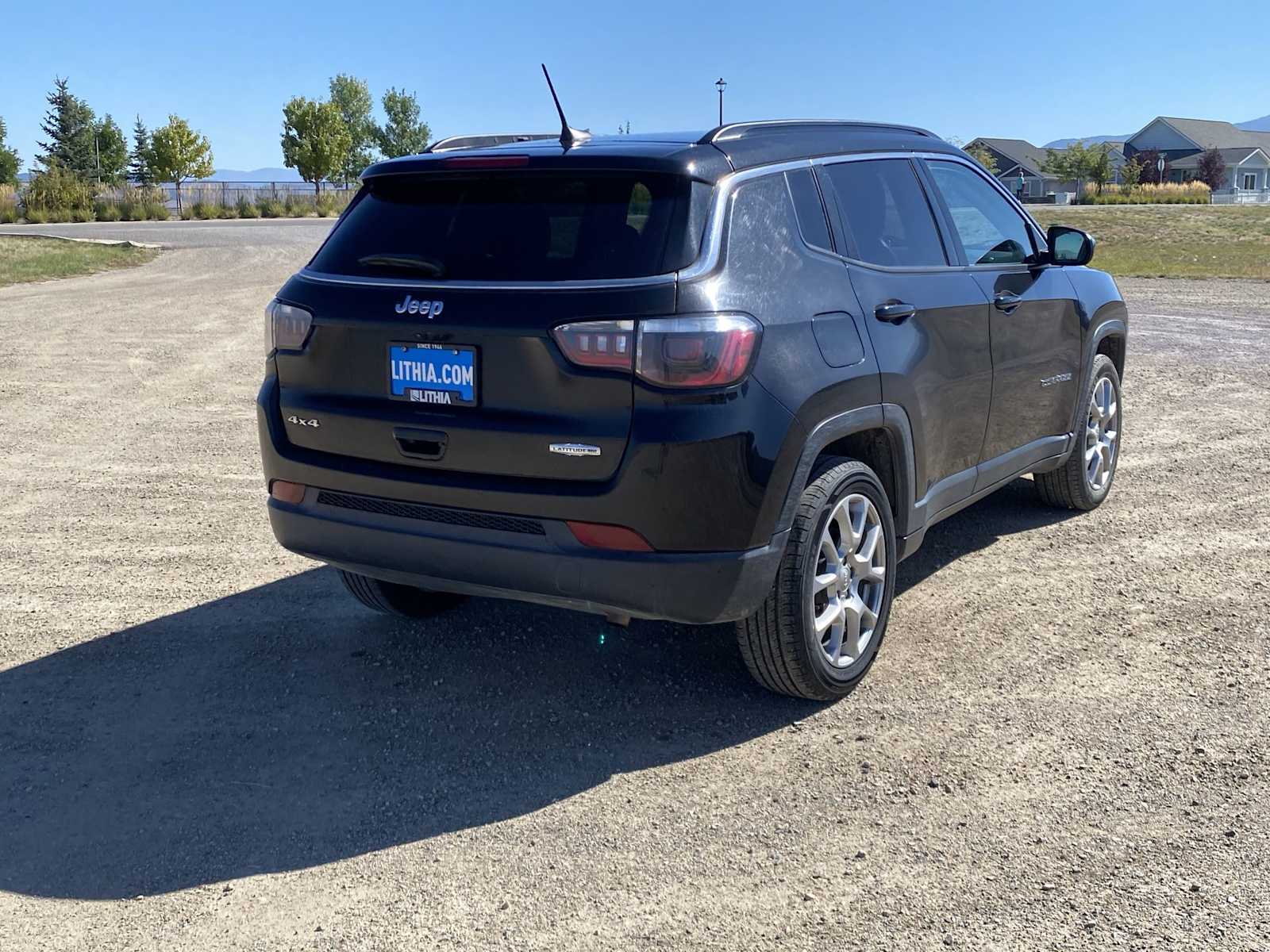 Thumbnail: 2022 Jeep Compass - 12
