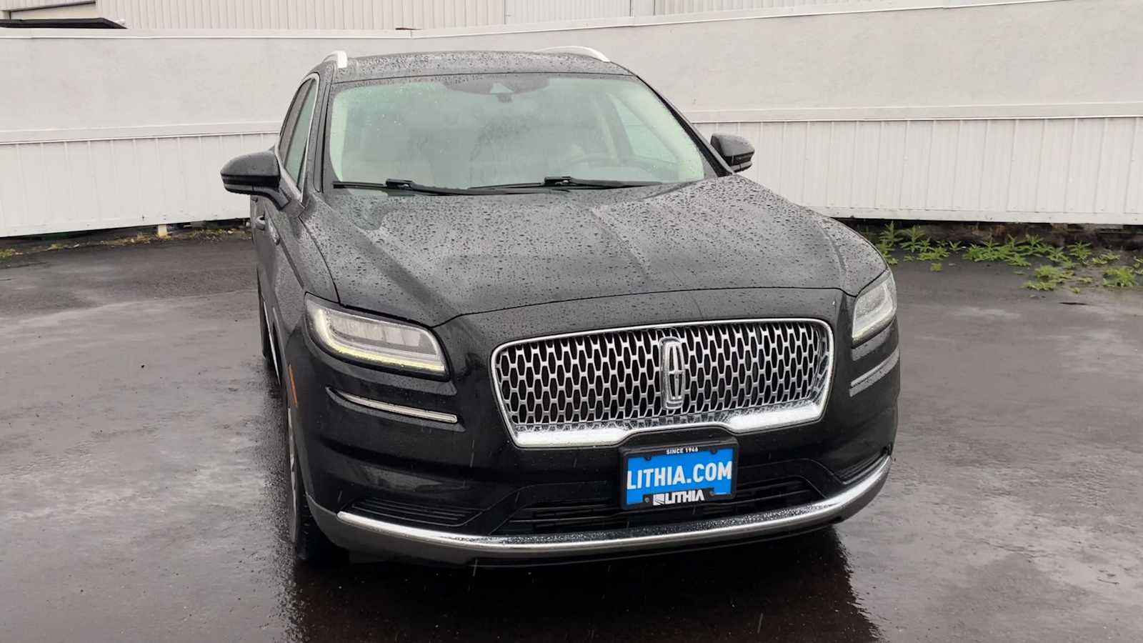 2021 Lincoln Nautilus Standard 3