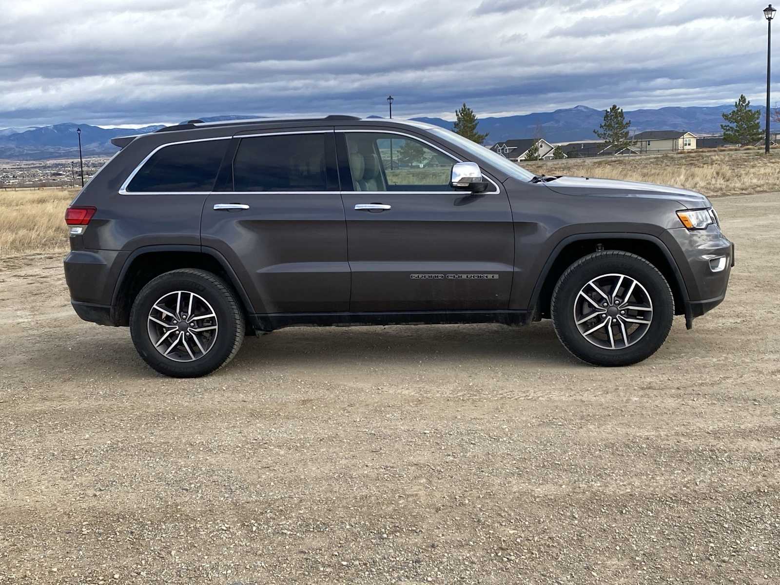 Thumbnail: 2018 Jeep Grand Cherokee - 19