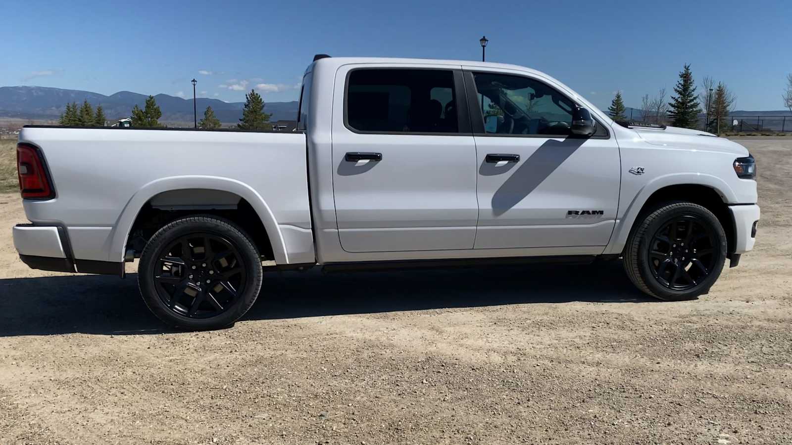 Thumbnail: 2026 RAM 1500 - 9