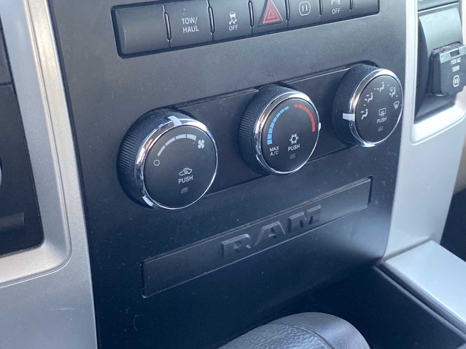 Thumbnail: 2011 RAM 1500 - 27