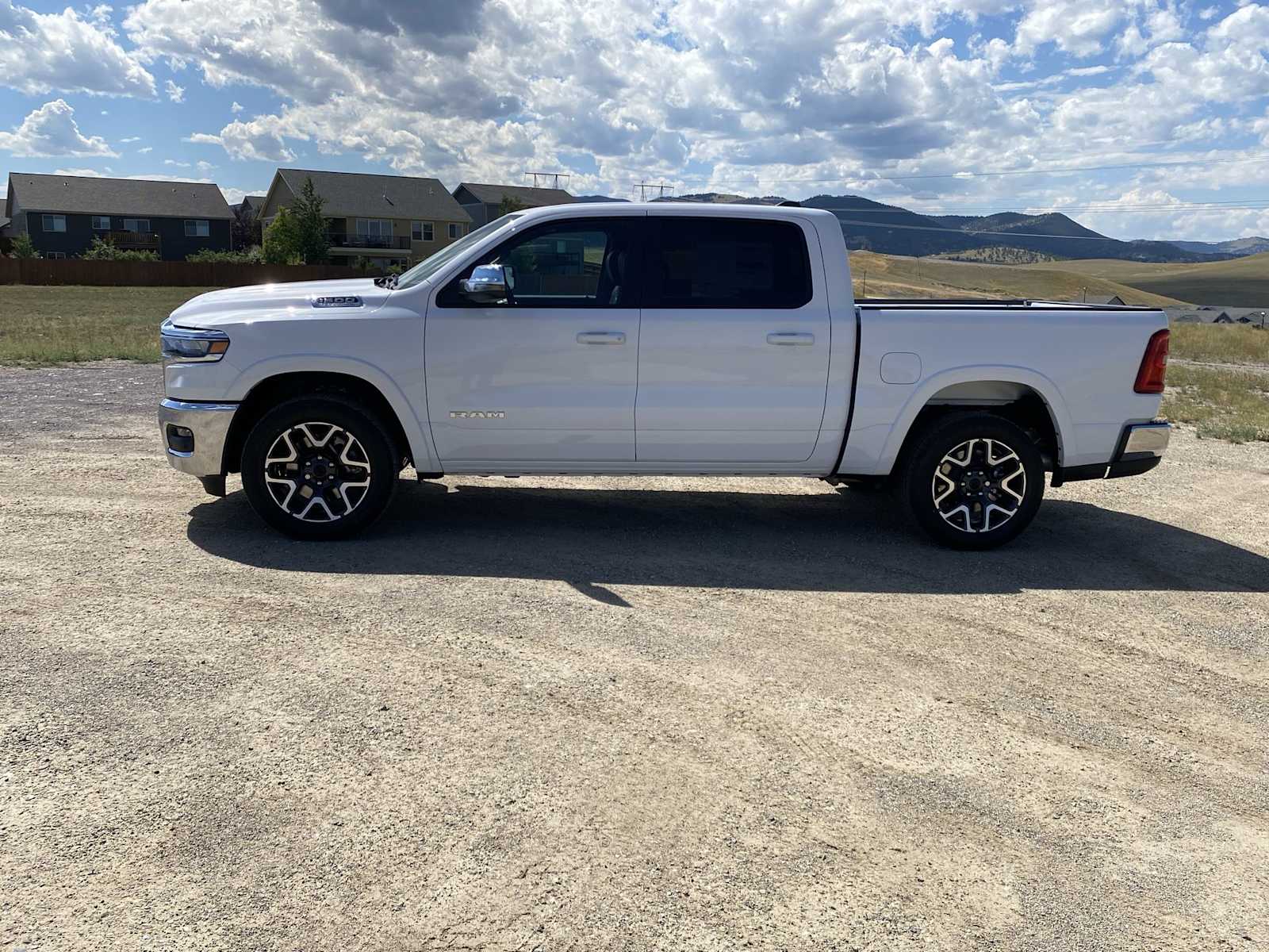 Thumbnail: 2026 RAM 1500 - 10