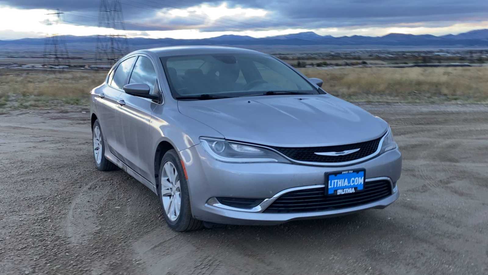 Thumbnail: 2016 Chrysler 200 - 3