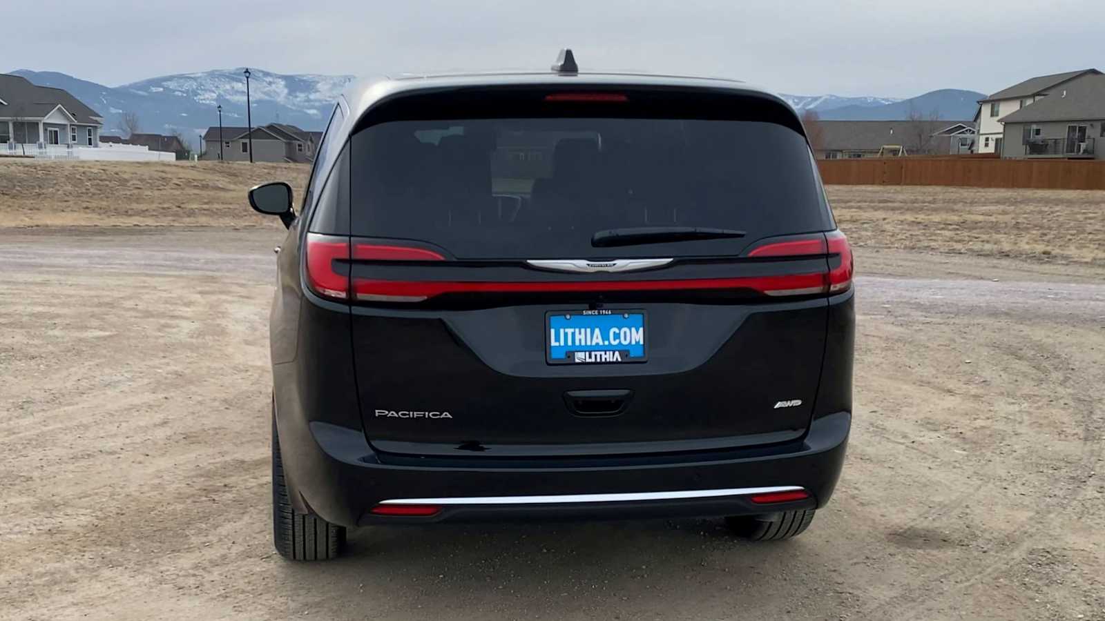 Thumbnail: 2026 Chrysler Pacifica - 7