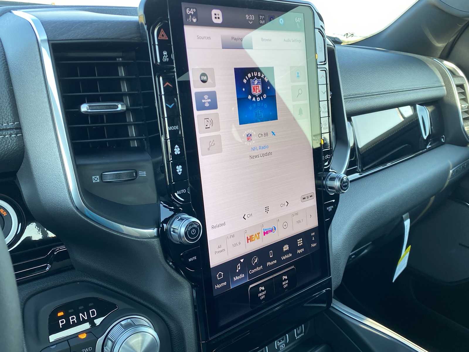 Thumbnail: 2026 RAM 1500 - 19