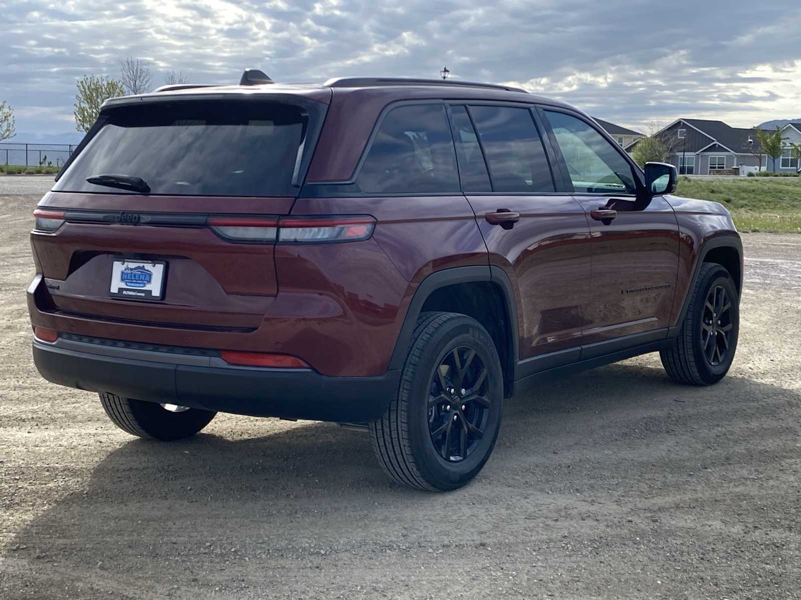 Thumbnail: 2026 Jeep Grand Cherokee - 14