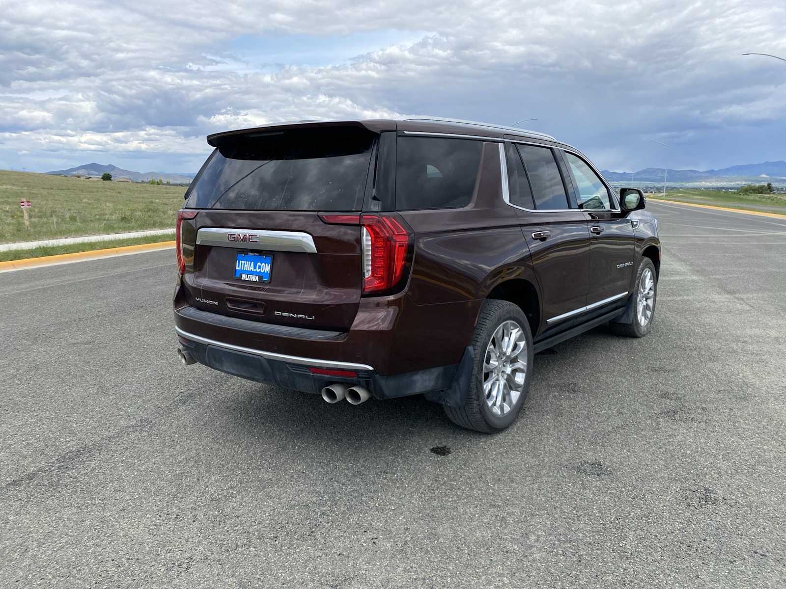 2022 GMC Yukon Denali 12
