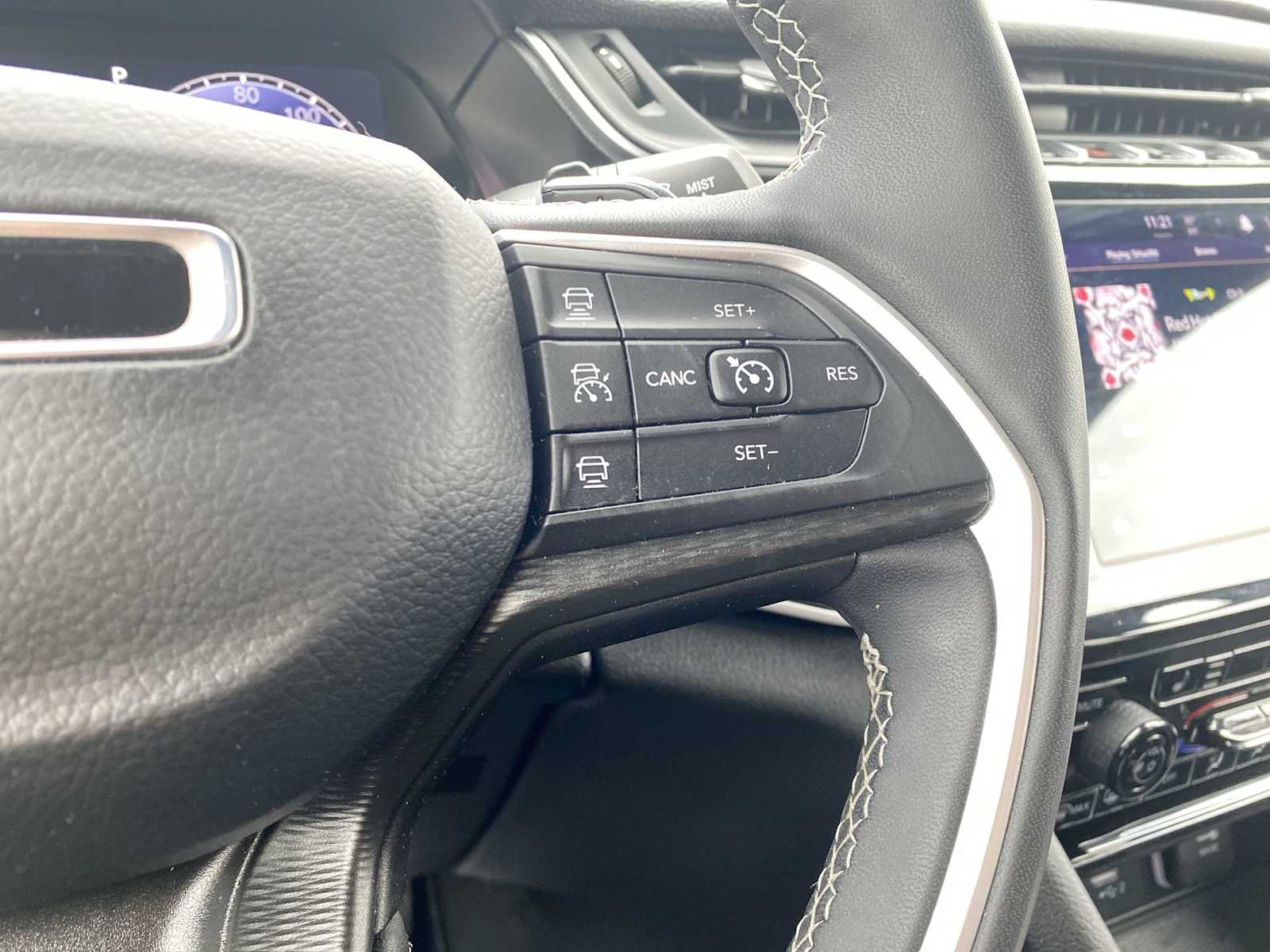 Thumbnail: 2023 Jeep Grand Cherokee - 25