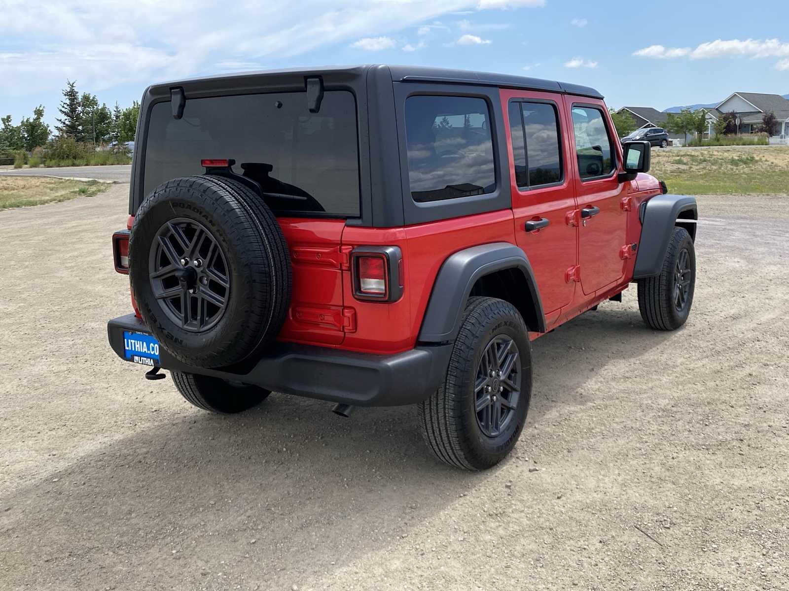 Thumbnail: 2025 Jeep Wrangler - 12